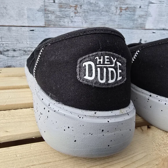 Hey Dude Conway Sport Mesh Slip On Sneakers White Black Speckles Mens Size 11 - Picture 5 of 11